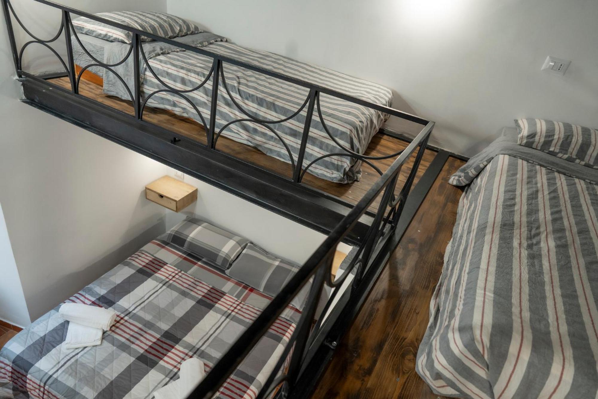 Home Domus Capocci - Rione Monti Рим Екстер'єр фото