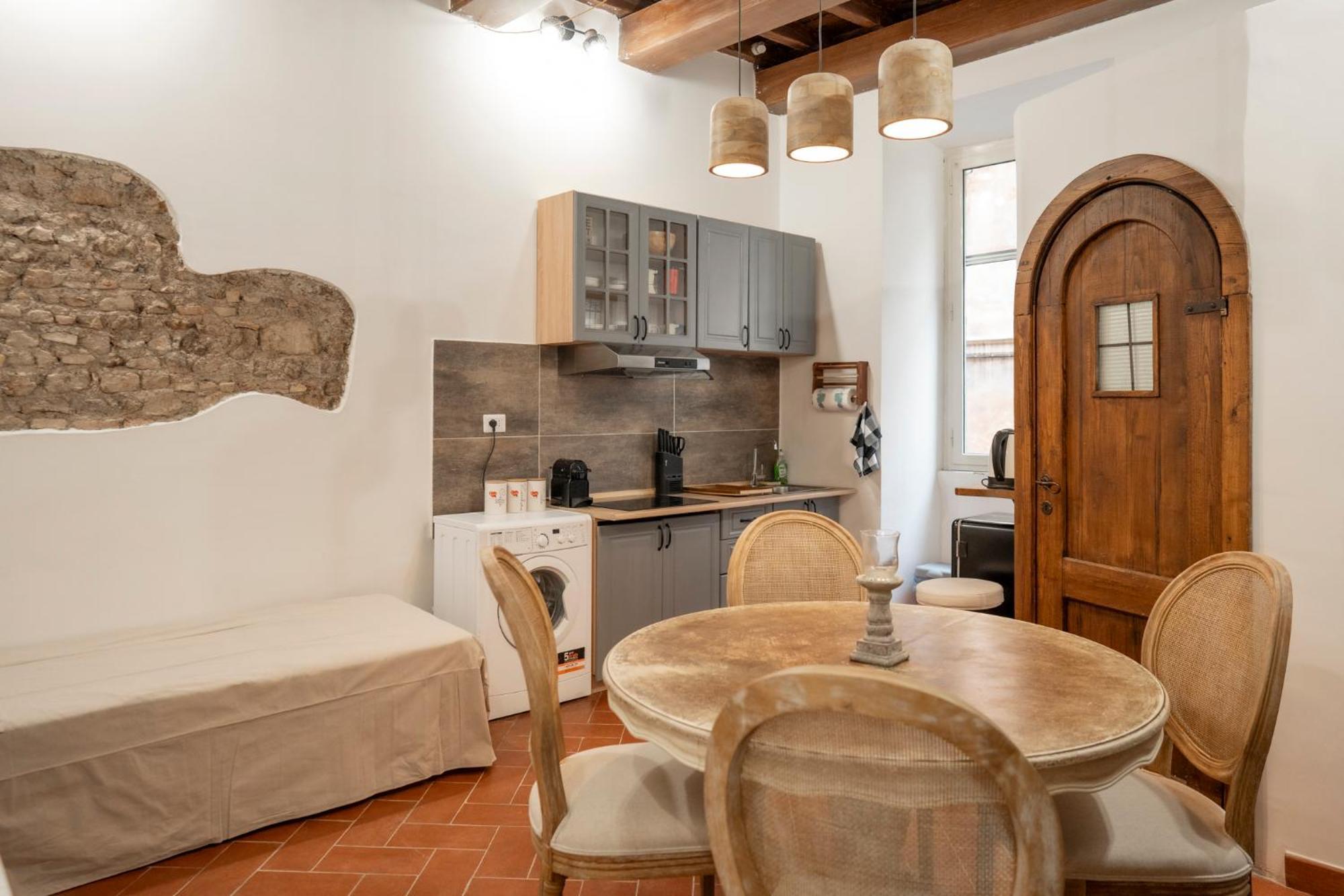 Home Domus Capocci - Rione Monti Рим Екстер'єр фото